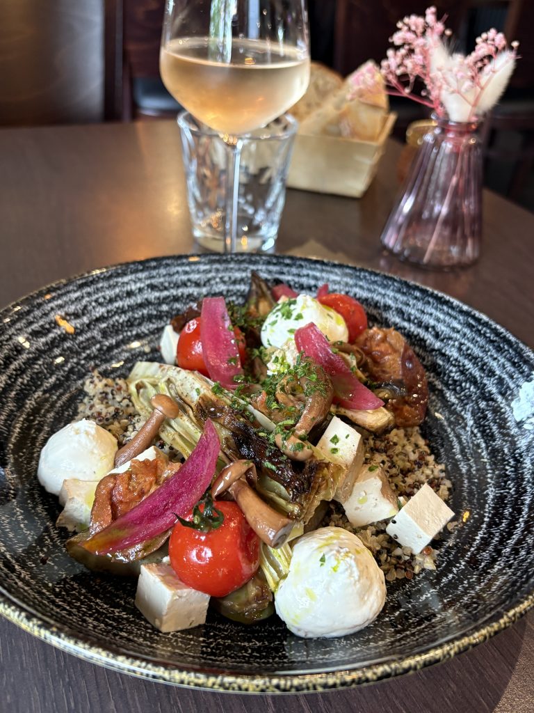 Une assiette végétarienne